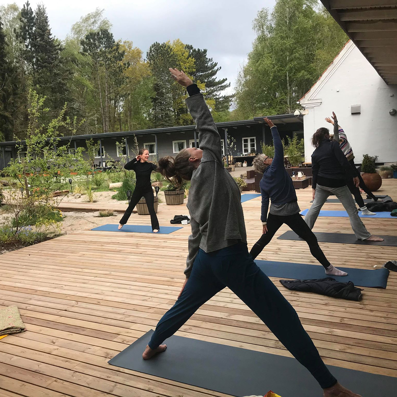 Yoga_På terrassen